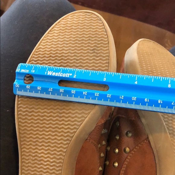 Tan hidden sneaker wedge - Picture 5 of 6